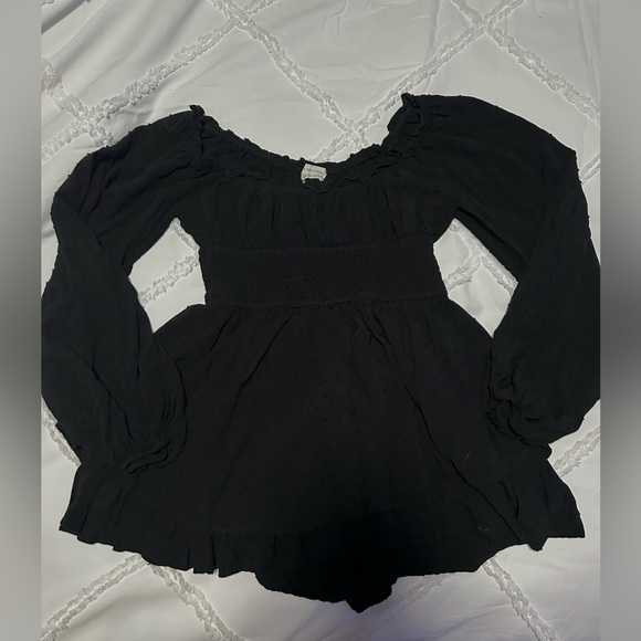 Urban Outfitters Black Rosie Smock Long Sleeve Romper in Size Small (BNWT) - Picture 3 of 6
